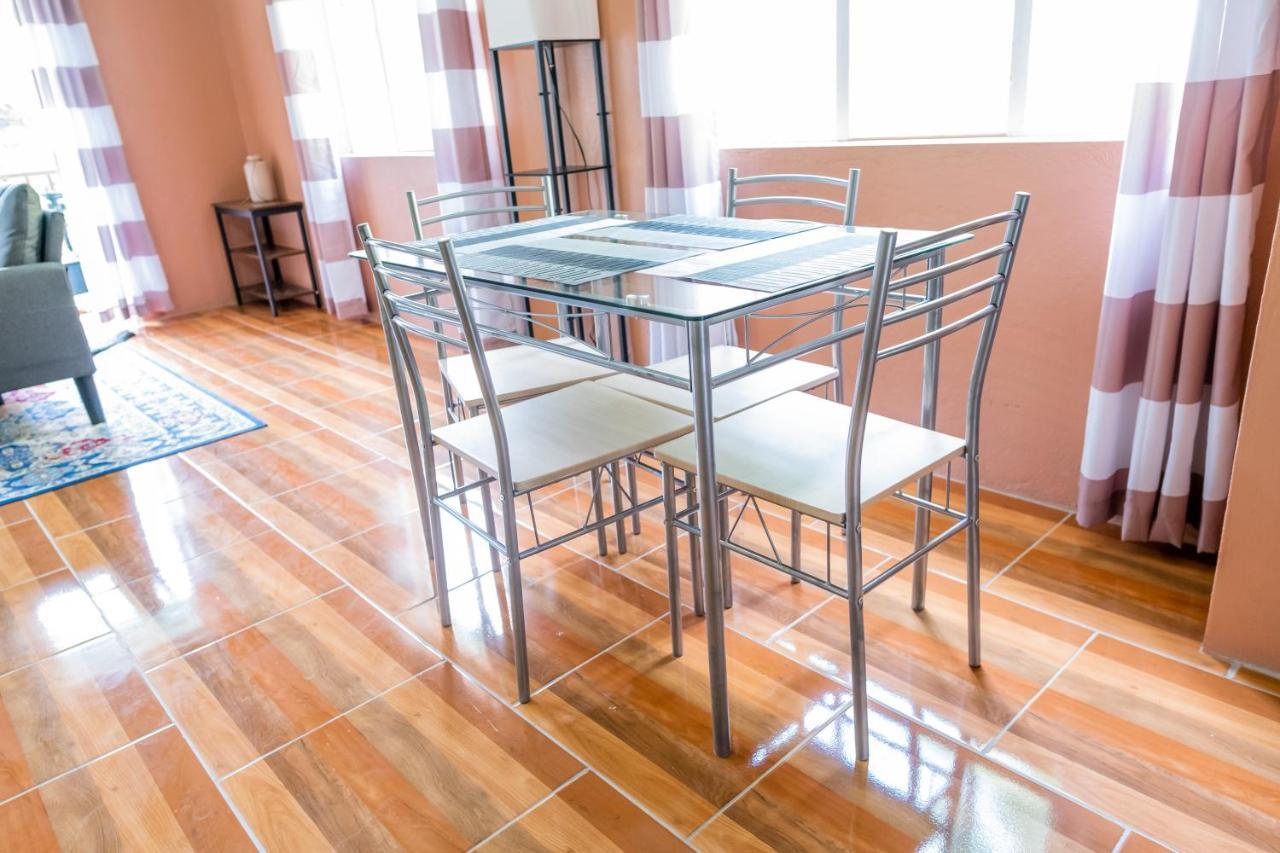 Golden Palms Apartment Kingstown Bagian luar foto