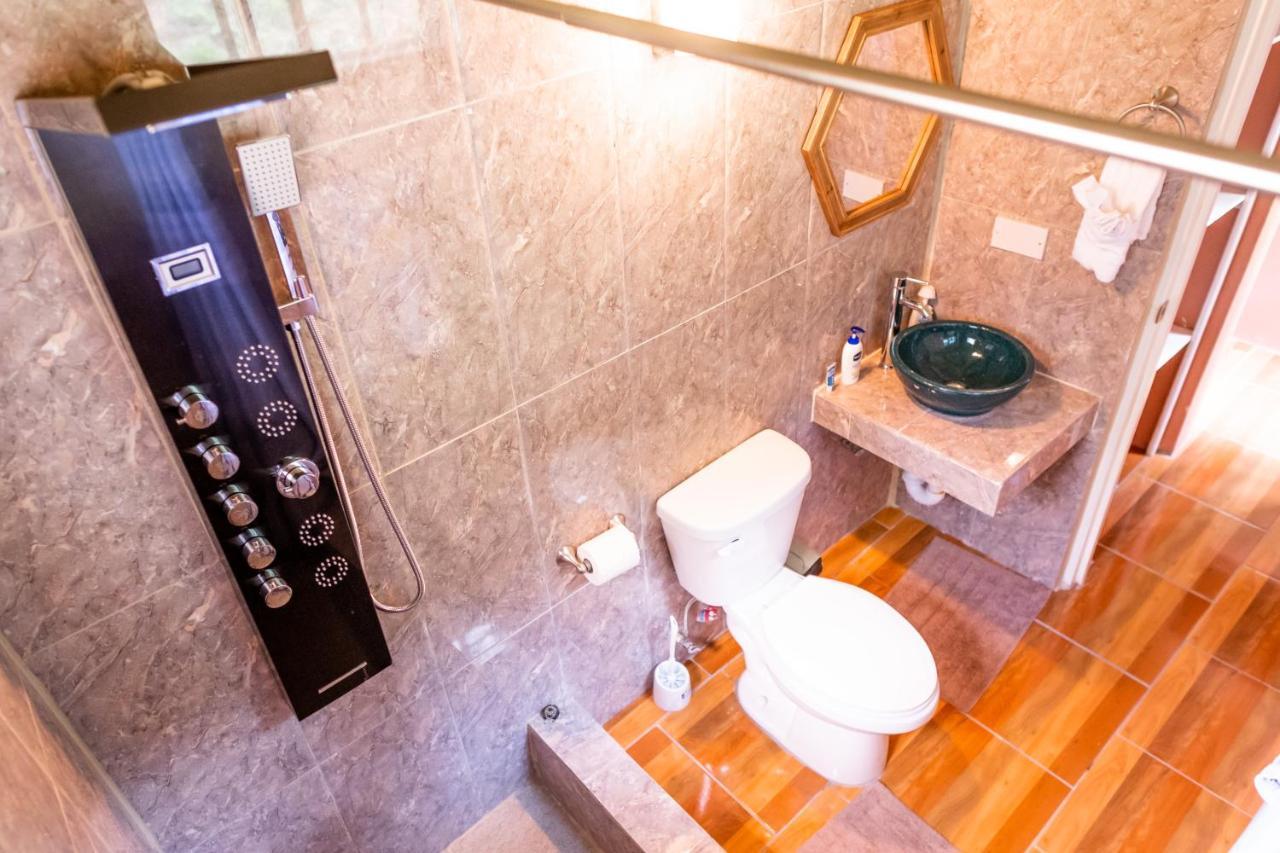 Golden Palms Apartment Kingstown Bagian luar foto